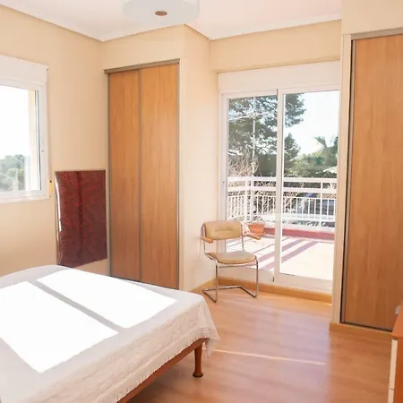 Rive Rouge Villa Riba-Roja De Turia