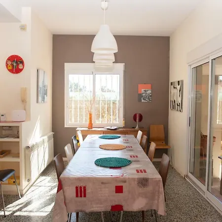 Rive Rouge Riba-Roja De Turia